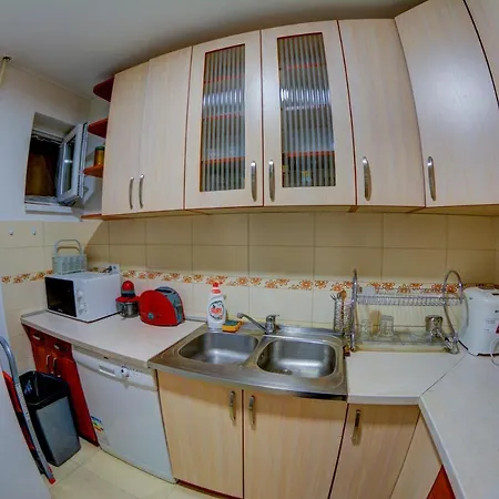 Rooms And Apartments S Belgrad Exterior foto