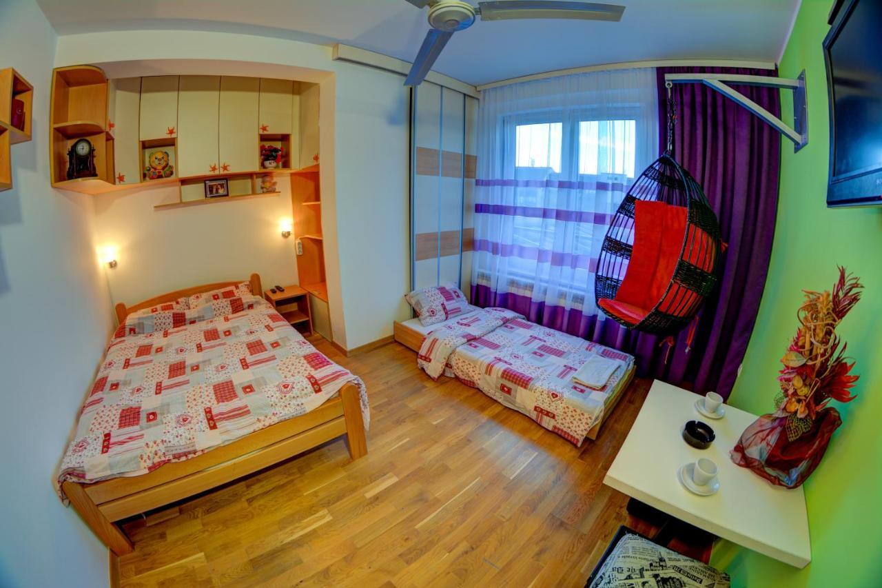 Hostel And S
